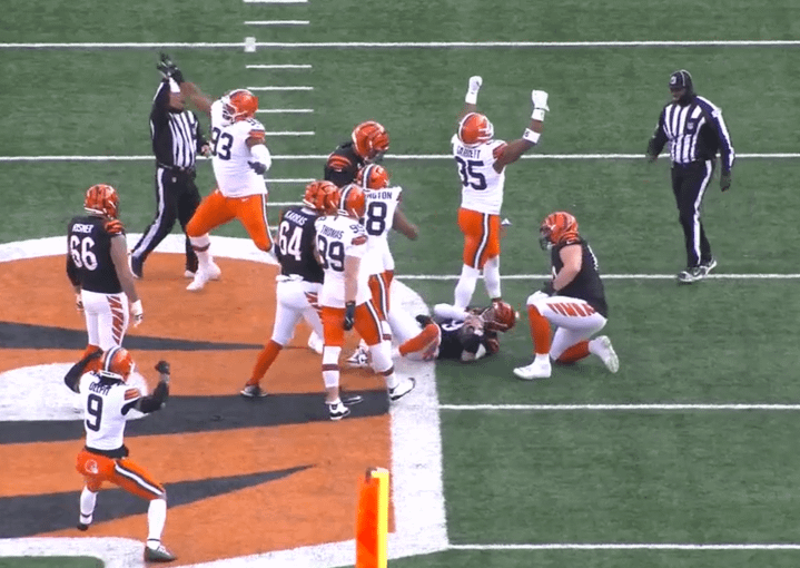 Favorite pic of the record breaking moment