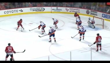 Throwback to when Kane and Panarin turned into Messi and Iniesta against the Islanders! [10/10/15]