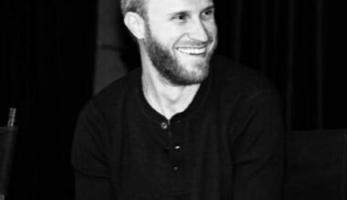 [Siegel] Craig Berube said that Chris Tanev will miss “significant time” with a groin injury. Said Berube: “They’re looking at things going forward here, so I’m not gonna speculate on what they’re gonna exactly do. But he’s gonna be out a while.”