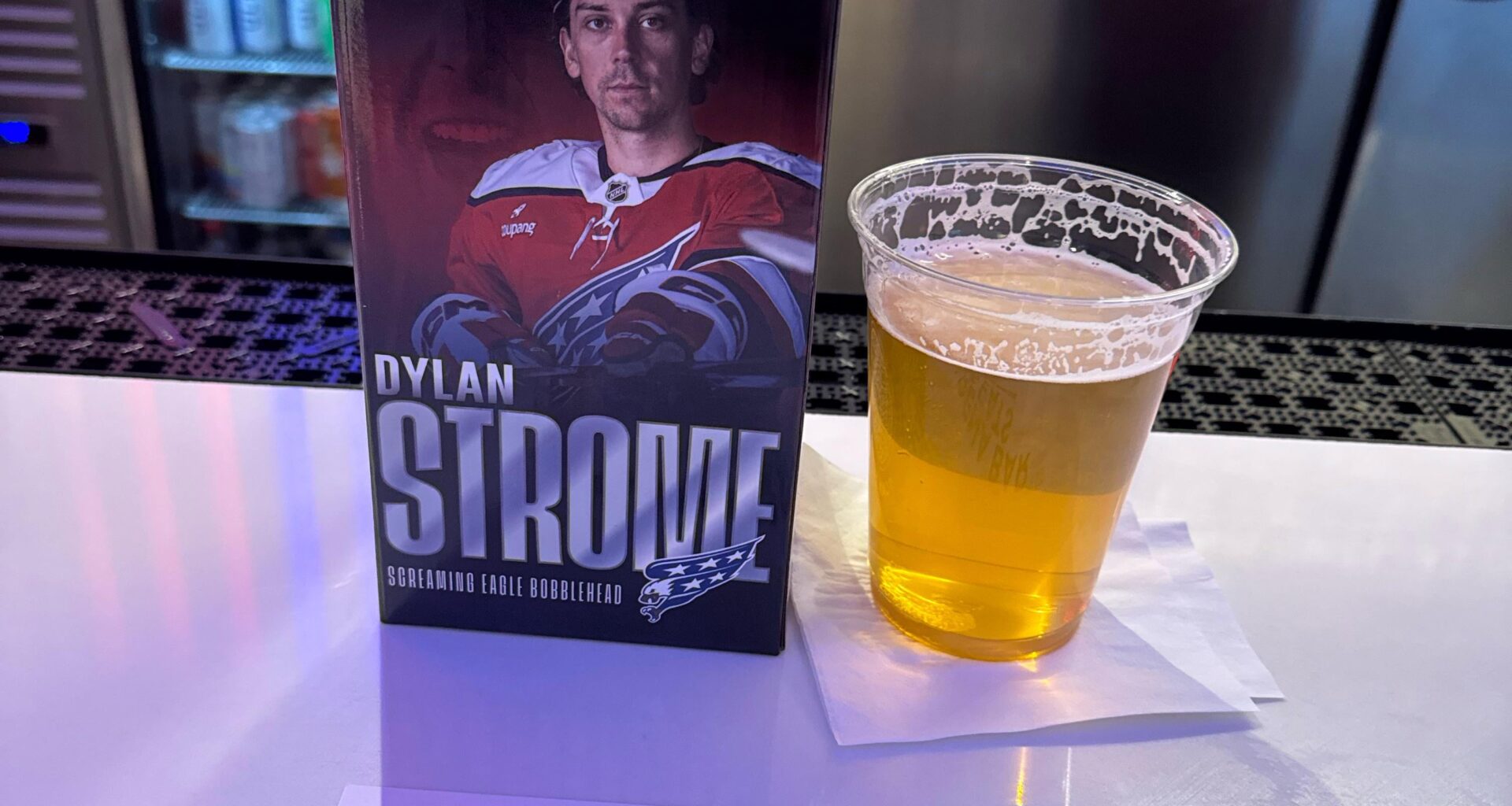 Checking in, pitstop before warm ups