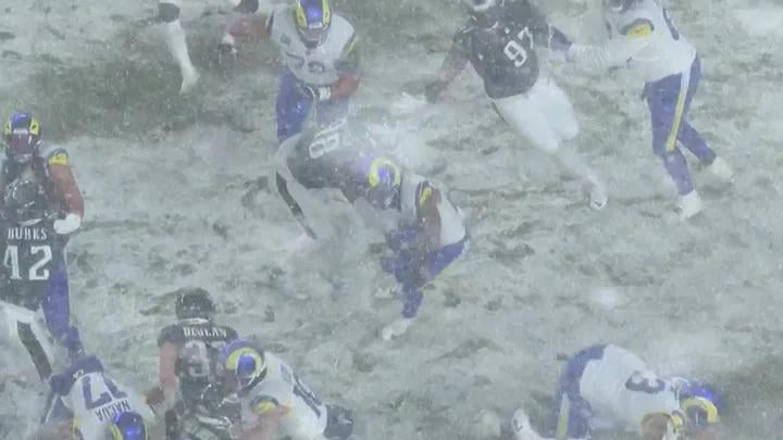 Shout out to Kyren for taking care of the ball during the cold