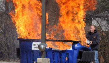 Day 10 of me posting pictures of trash fires until the Kings fire Jim Hiller