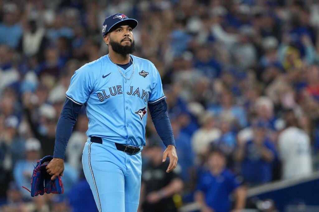 Twins Have Shown Interest In Seranthony Domínguez