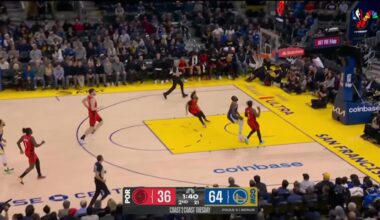 Love gets the steal and lobs it to Shae for the slam