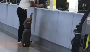 John Harbaugh spotted in Pittsburgh Airport!