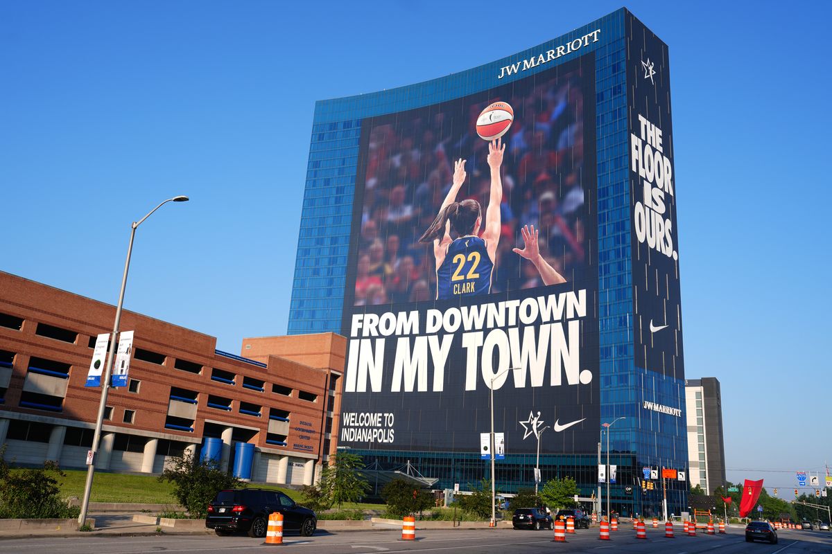 NIKE places a large multi-story billboard advertisement of Indiana Fever guard Caitlin Clark 