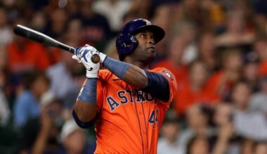 Let's say Yordan plays at least 10 more seasons. Do you think he can get 500 home runs, or at the very least, be our franchise leader in home runs? (Assuming he's an Astro for life)