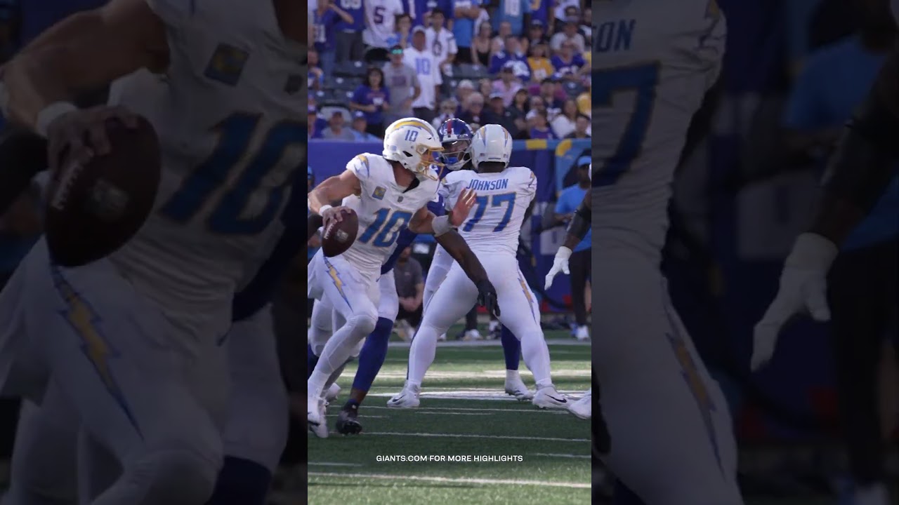 Brian Burns is Pro Bowler for a reason 🤫 #shorts #nfl #Giants #nygiants #newyorkgiants