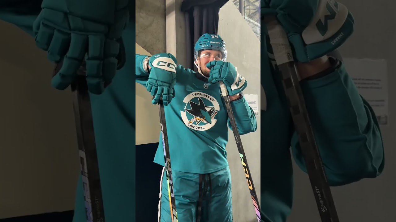 Best room temperature? Depends on who you ask.🌡️  #hockey #nhl #sharks