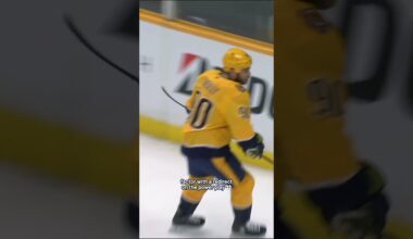 Factor with a redirect on the power play 🔄 #predsnhl