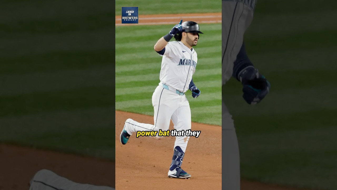 Reds strengthen lineup with power hitter Suarez #shorts #brewers #mlb