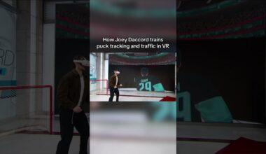 Seattle Kraken goalie uses VR 🤯 #hockey #nhl #goalie #hockeygoalie #hockeytraining #shorts #foryou