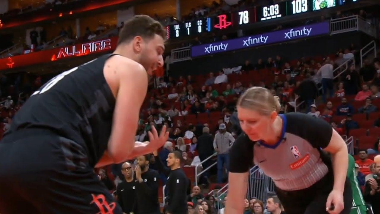 Ime Udoka ejected then Alperen Sengun ejected for calling ref a b*tch vs Celtics