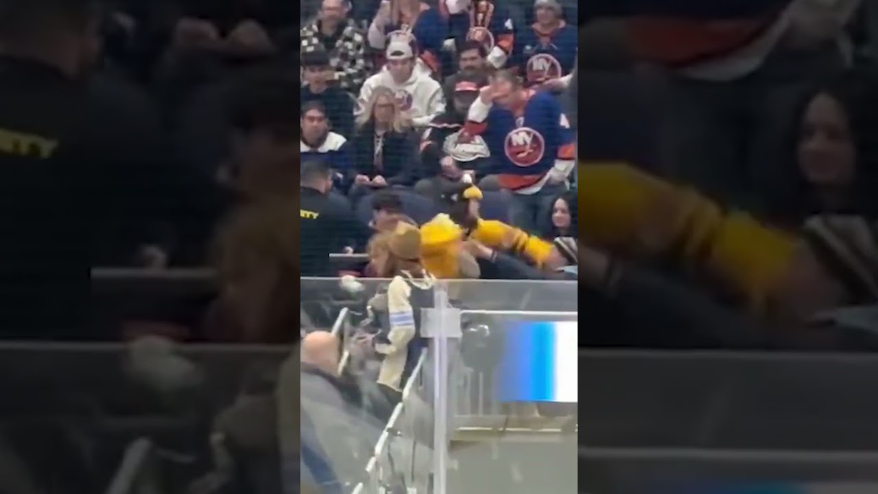 Penguins fan ATTACKS Islanders supporter! 🏒 #shorts