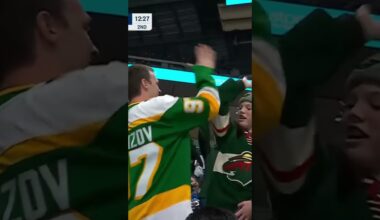 KAPRISOV SCORES ON THE BACKHAND #nhl