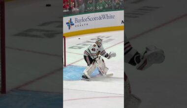 Wait until the end… #goaliegearsnob #chicagoblackhawks #arvidsoderblom #truegoalie