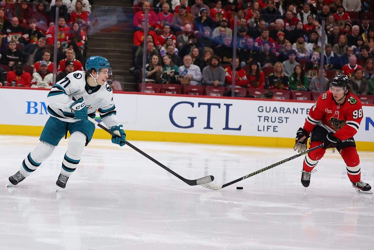 Comparing the Blackhawks and Sharks’ rebuilds: Mailbag
