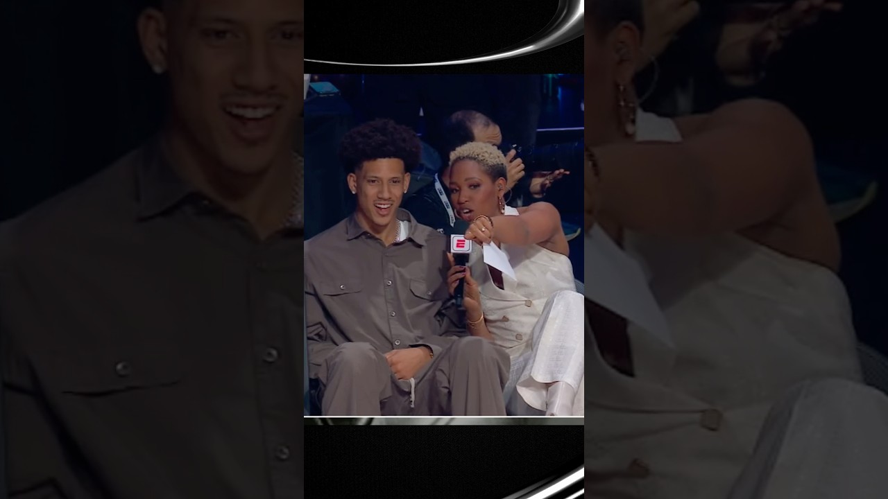 “I will be in the dunk contest one day.” - Jalen 👀👀 #hawks #nbaallstar #dunkcontest #jalenjohnson