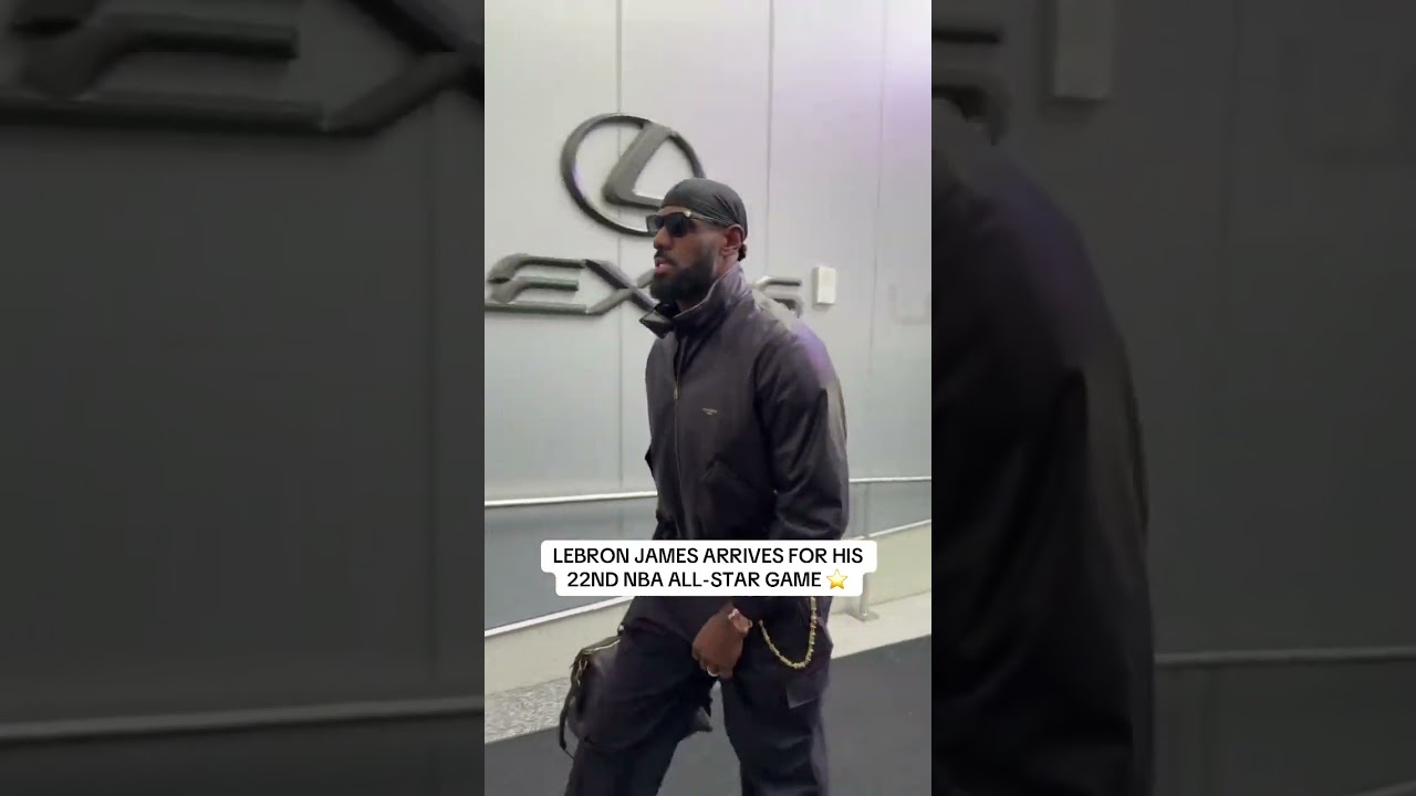 King James is in the house! 👑