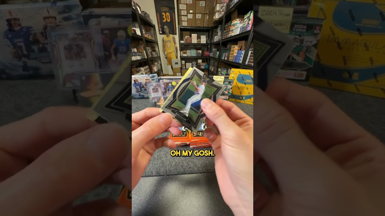 Slade Caldwell 1/1 Gold Vinyl 💣 🔥 See more MLB pulls live on Whatnot link in bio