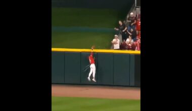 Top Plays of 2025 (MLB): TJ Friedl Robs HR vs Brewers (pt 33) #mlb #baseball #topplays