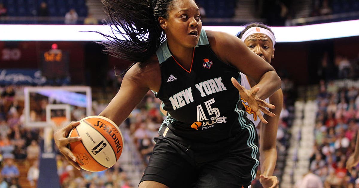 Former WNBA champion dead after I-285 weekend crash