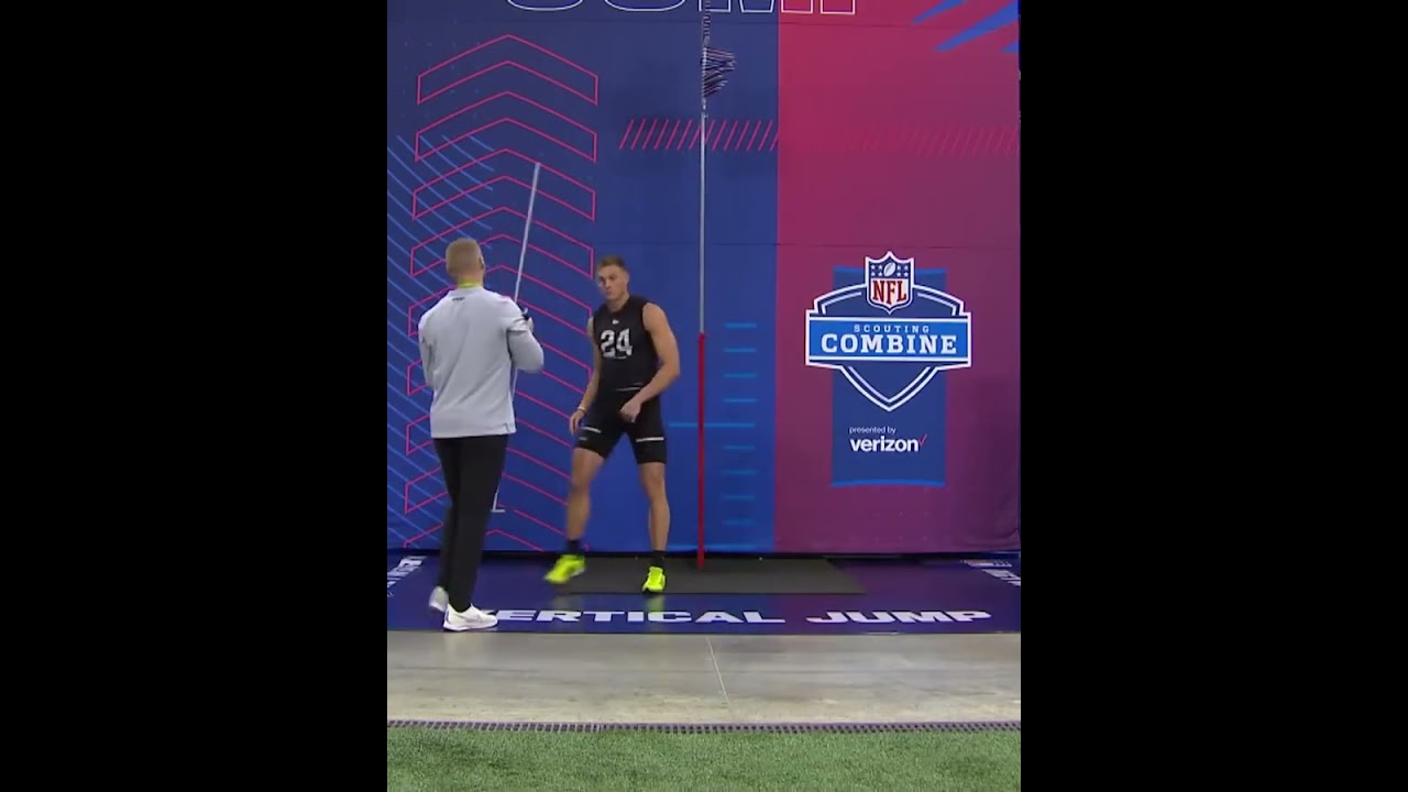 AP has hops. ⬆️ #colts #nfl #combine #vertical #alecpierce #widereceiver #jump #football