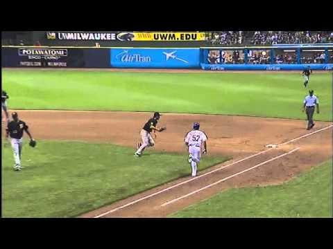 2011/08/12 K-Rod's first career hit