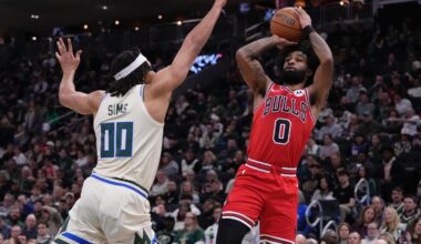 [Cowley] The Chicago Bulls are in trade conversations with New Orleans and Houston. Simons and Sexton are both in play to be moved while the Bulls would like to retain Ayo Dosunmu, but everything is “still fluid.”