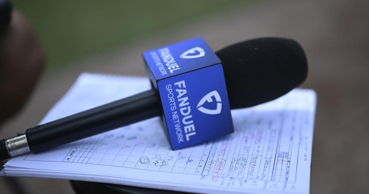 FanDuel Sports Network parent tells state it plans to lay off St. Louis workers [Starting April 14]