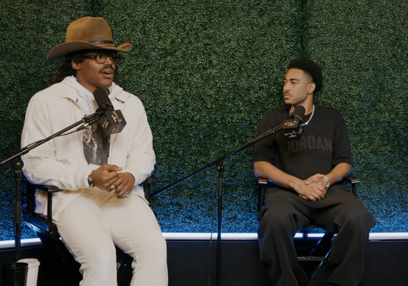 The size difference between Cam and Bryce is insane