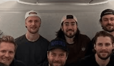 I wonder what they are discussing