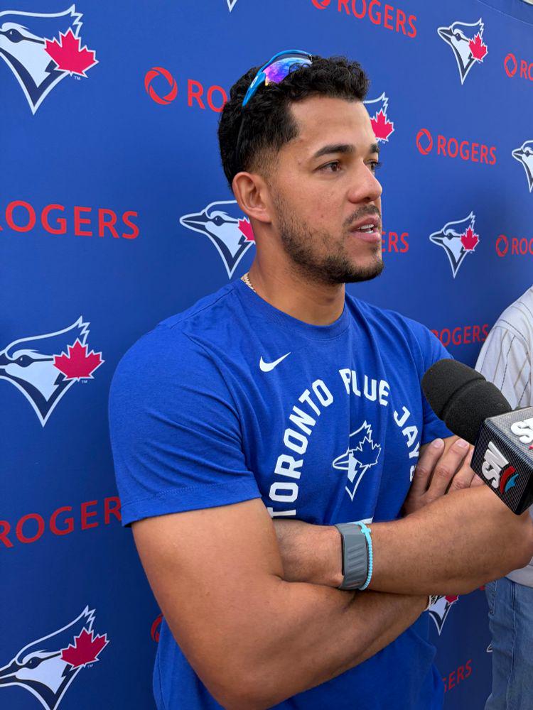 [Matheson] José Berríos apologized today and has apologized to his teammates for how 2025 ended. He says that he chose to go home to rehab in Puerto Rico and be with his family there, but owned that today, calling it a “mistake” and a “bad decision”.