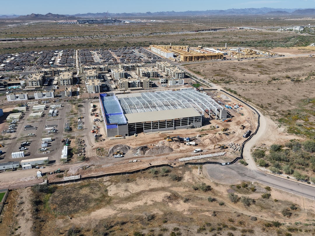 Fire N Ice Facility in North Phoenix construction back underway