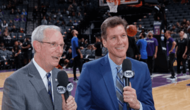 These two are so good on Magic broadcast. There's a warmness to them. They have the right mix of excitement and information. They're traditional but don't feel dated. Their voices contrast perfectly.