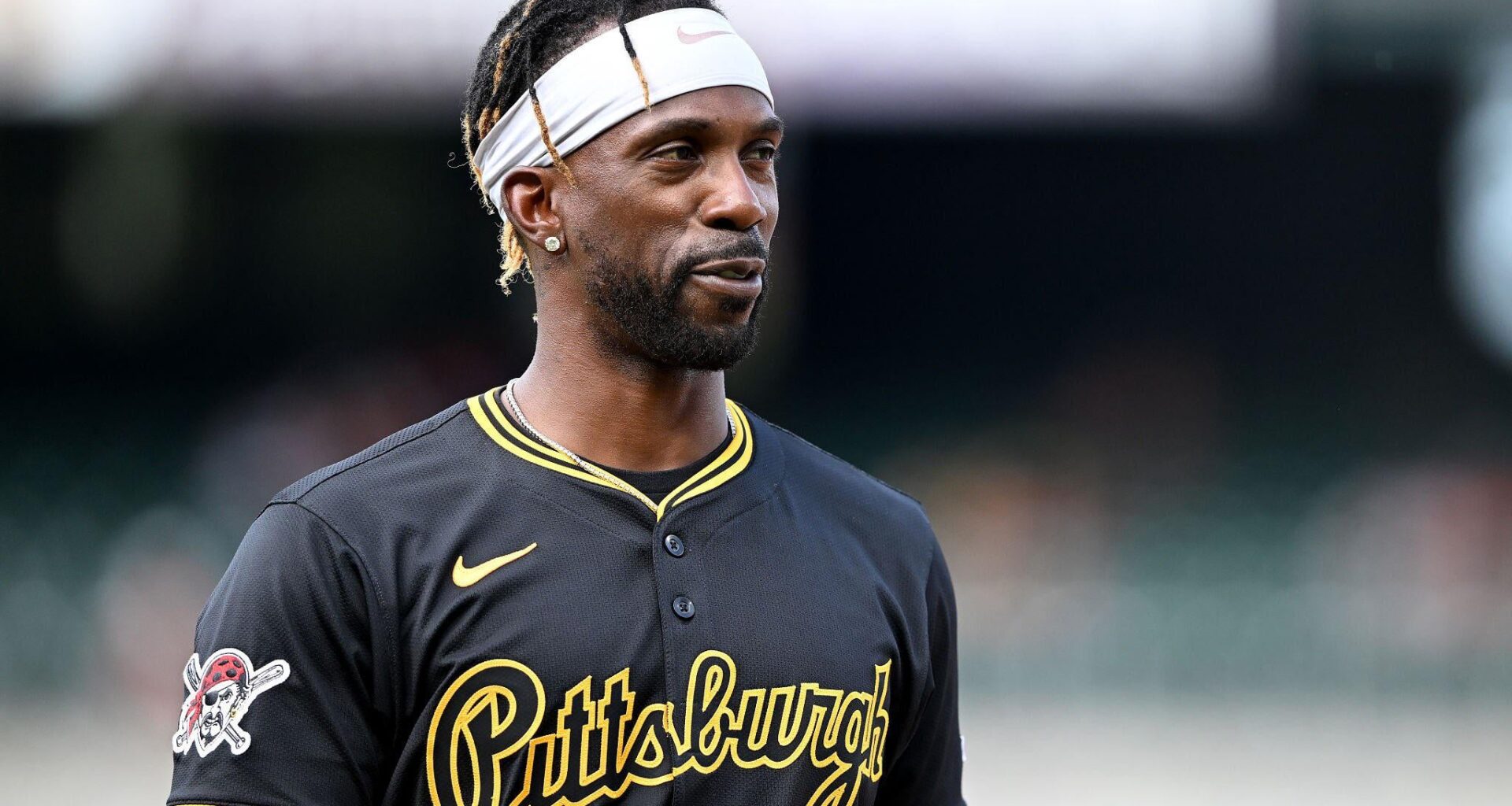 Should the Rangers sign Andrew McCutchen?