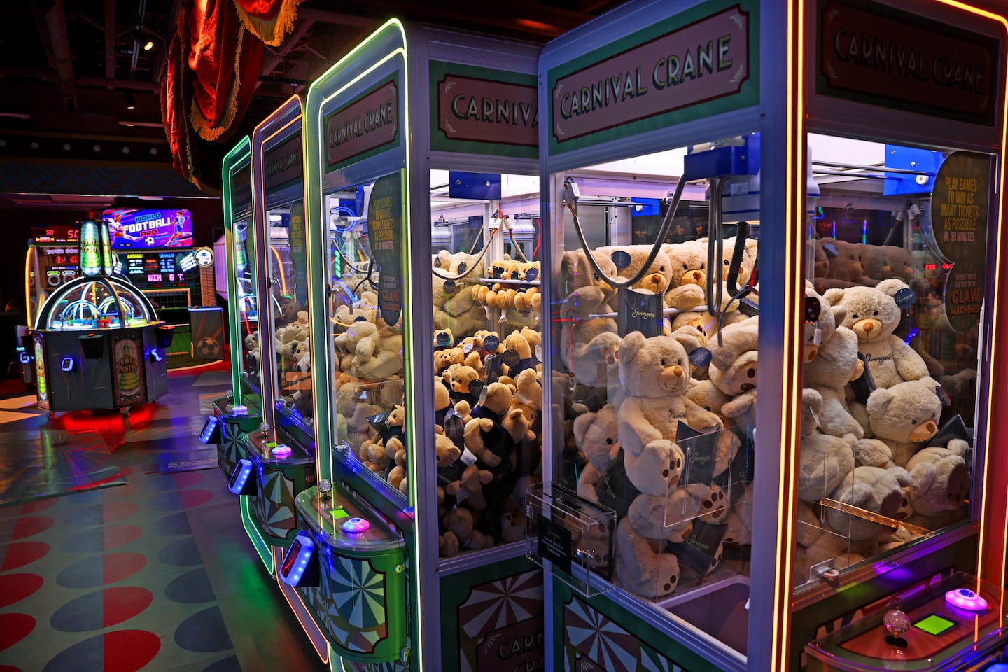 Claw machines in the arcade at Swingers.