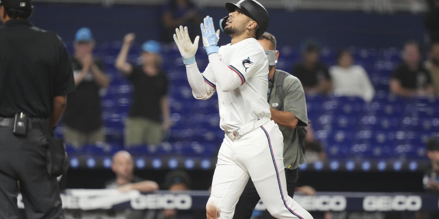 Victor Mesa Jr. traded to Rays from Marlins