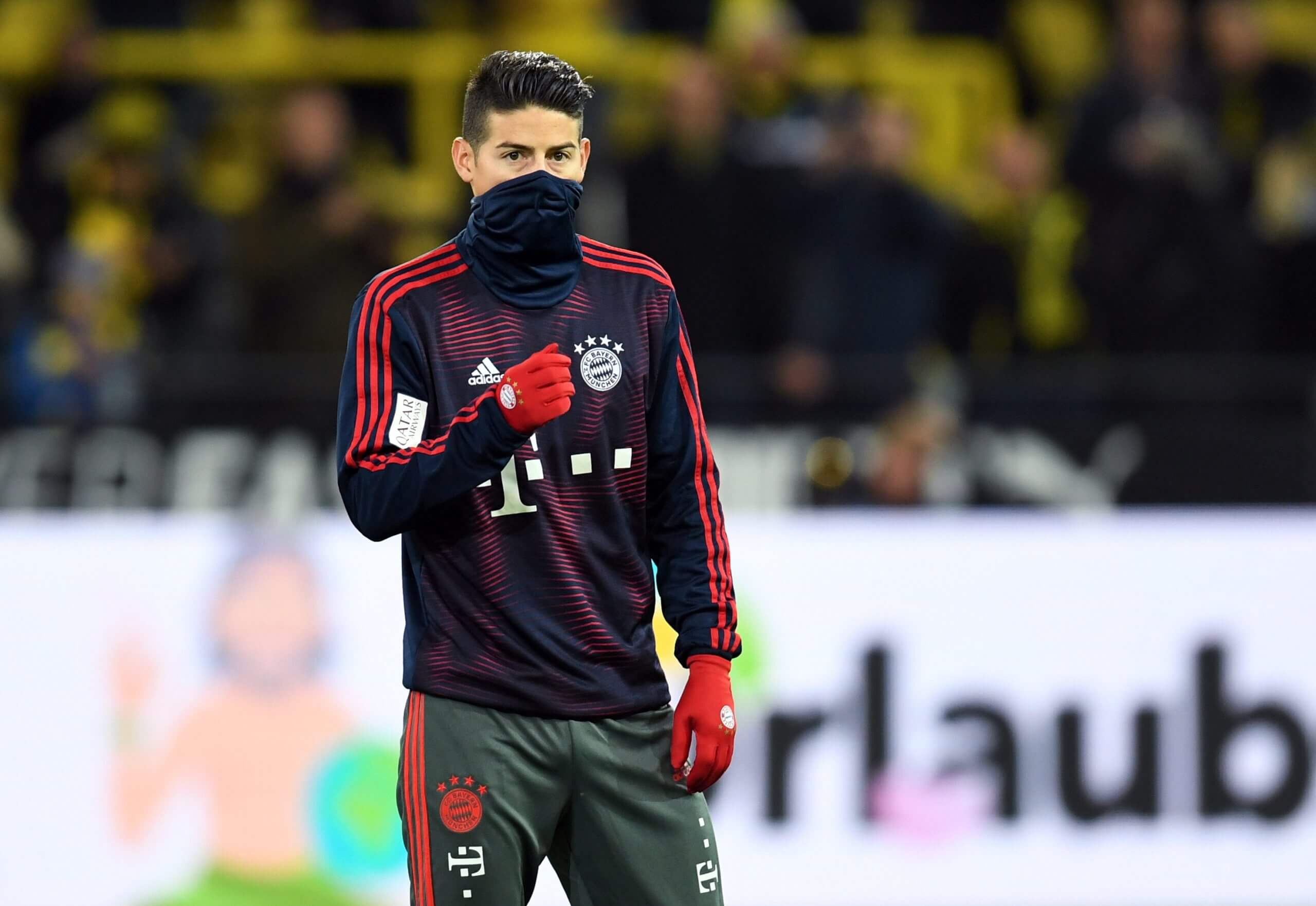 James Rodriguez warms up for Bayern Munich