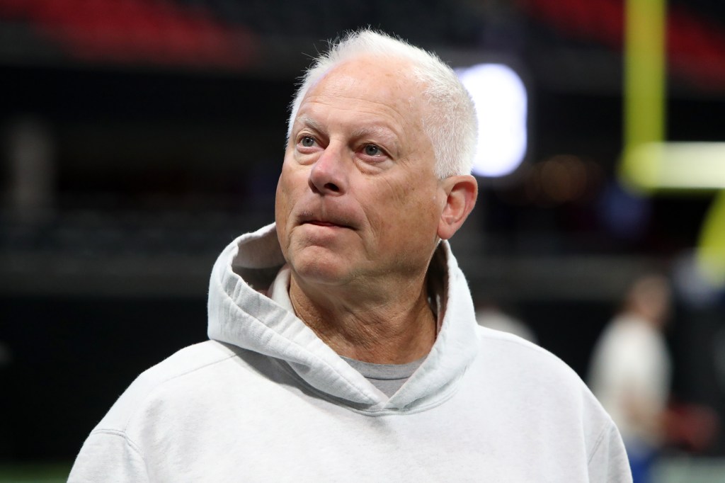 Former ESPN star Kenny Mayne said he is banned from Augusta National. 