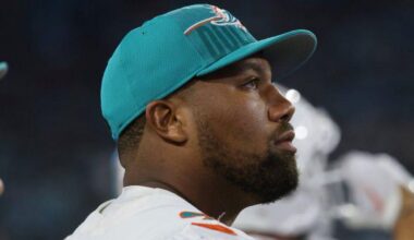 [Pelissero] The Dolphins are releasing veteran edge Bradley Chubb.