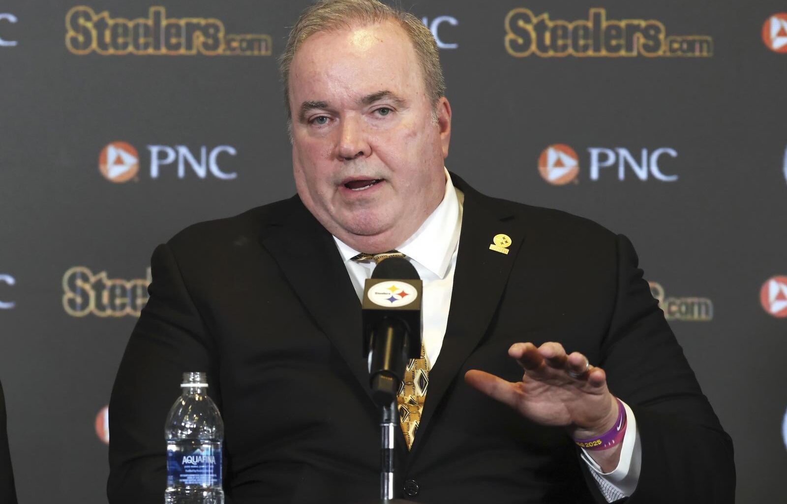 NFL Trade Proposal Sends Pro Bowl QB to Pittsburgh Steelers