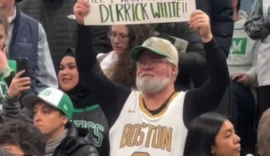 Lifelong Celtics fan from Virginia extremely excited to meet Derrick White on his 63rd birthday 🥹