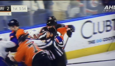 Funny moment during a Phantoms vs Sound Tigers scrum