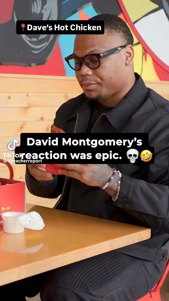 David Montgomery tries Reaper Chicken from Dave’s Hot Chicken