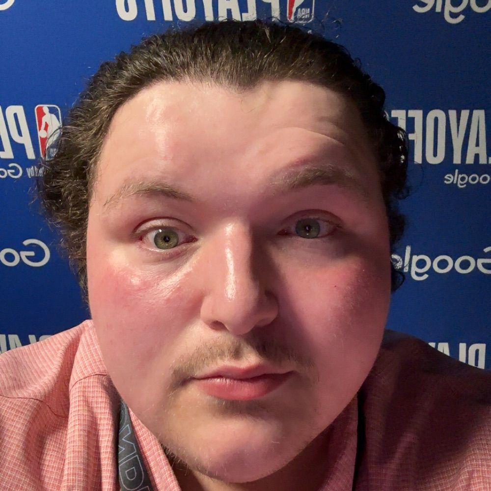 Rylan Stiles - Nikola Topic is warming up for the OKC Blue tonight. He will play in their game.