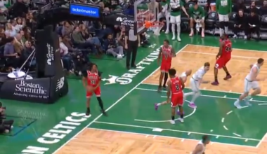 No worries, Jordan Walsh will dunk your missed shot [4th qtr]