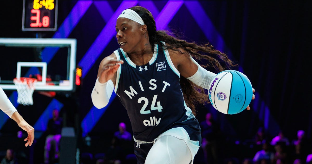 Arike Ogunbowale On Her Postgame Routine, Recovery Tips, & Cravings