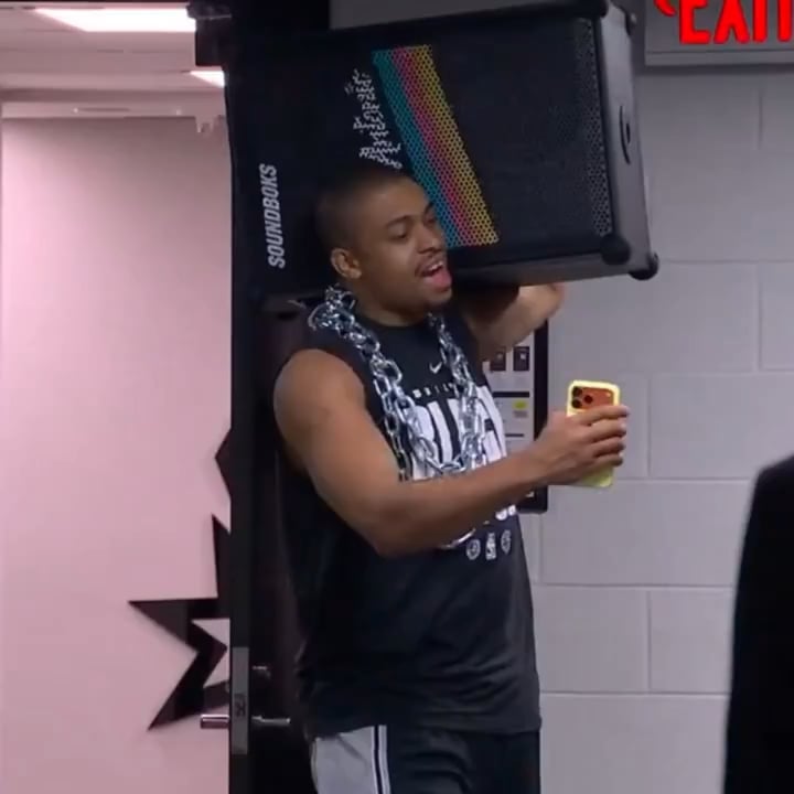 Spurs’ Bard Keldon Johnson applying pre game buff for his party.