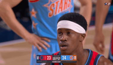 [Highlight] VJ Edgecombe knocks down both free throws to win the Rising Stars Championship for Team Vince.